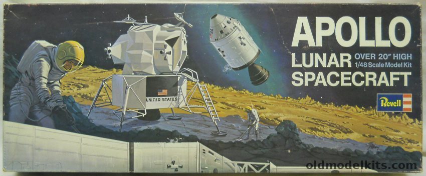 Revell 1/48 Apollo Lunar Spacecraft - Large 20 inch Top of Saturn V, H1838-600 plastic model kit